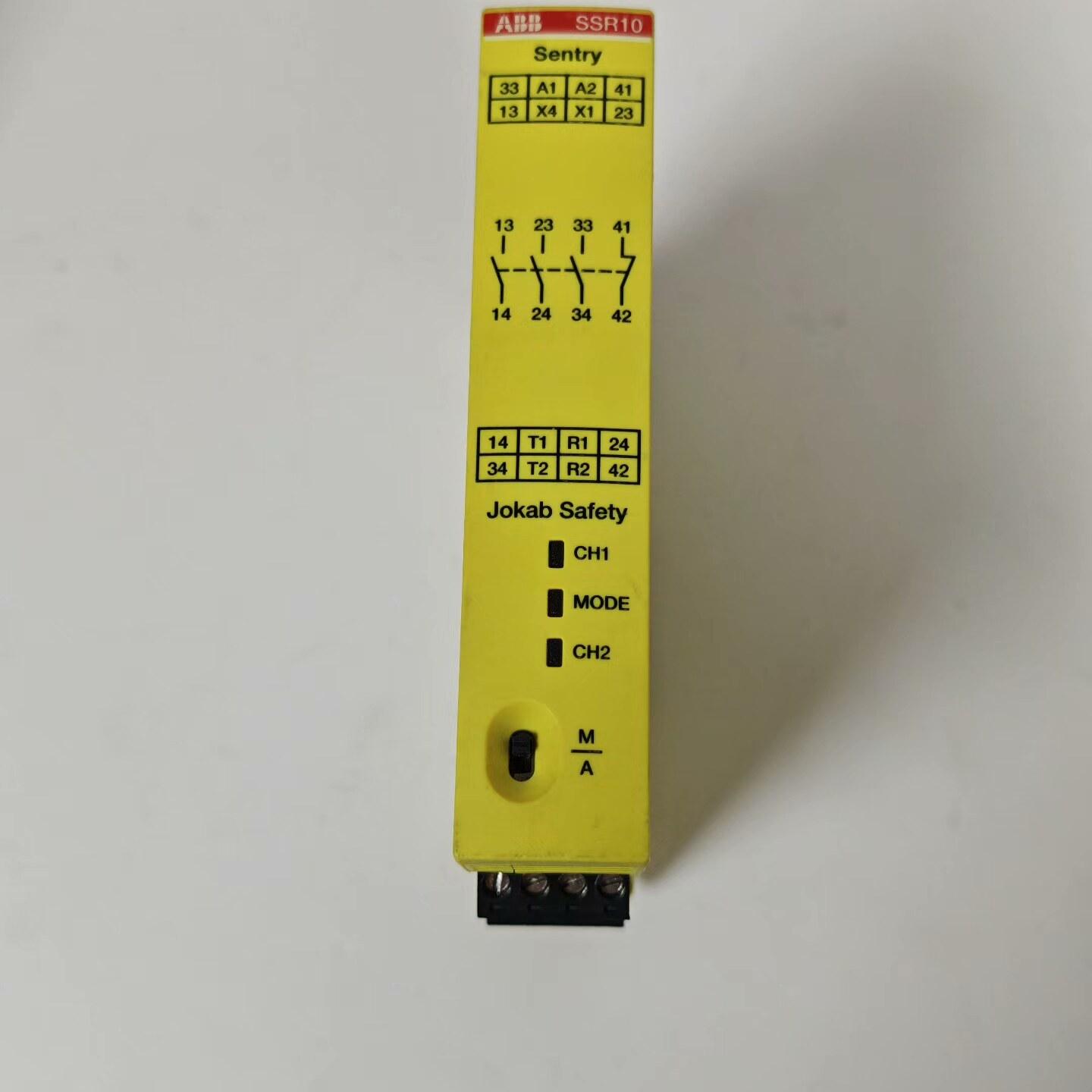 SSR10 24VDC 安全继电器2TLA010050