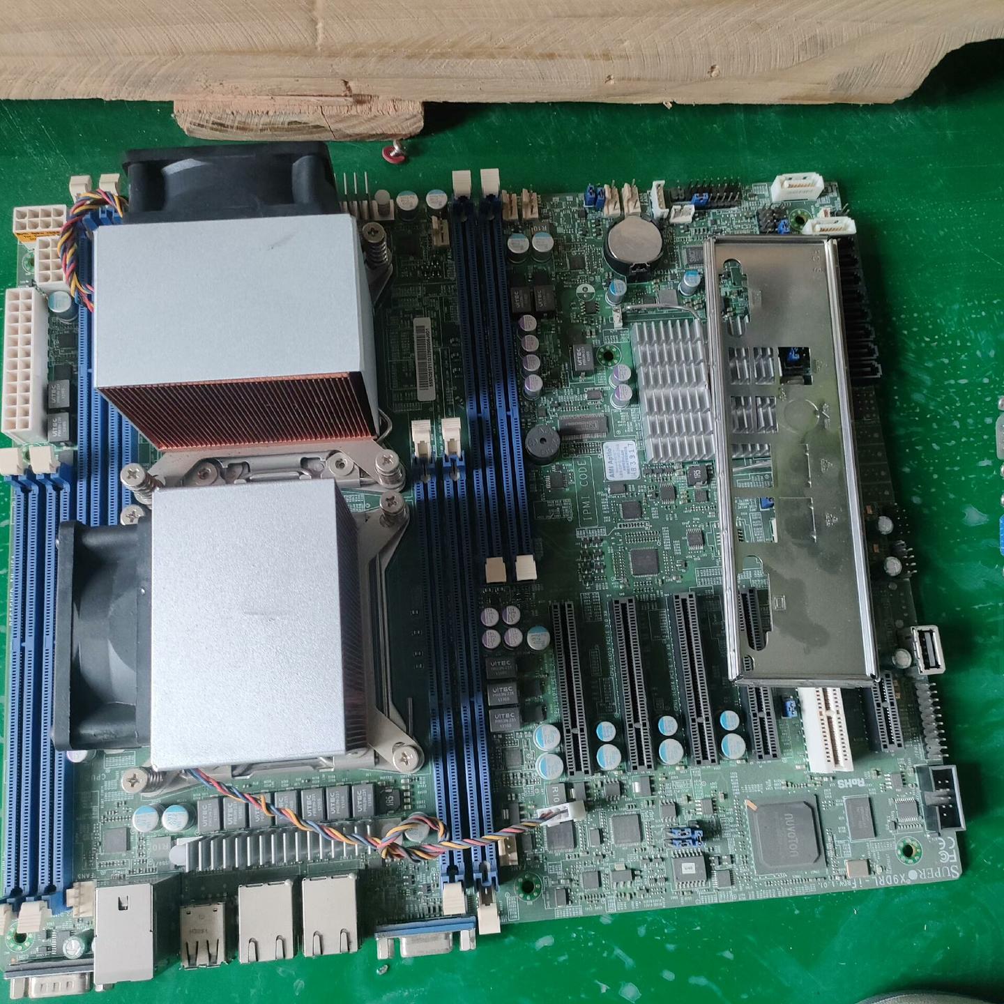 超微 SUPER X9DRL-if双路X79主板带挡板