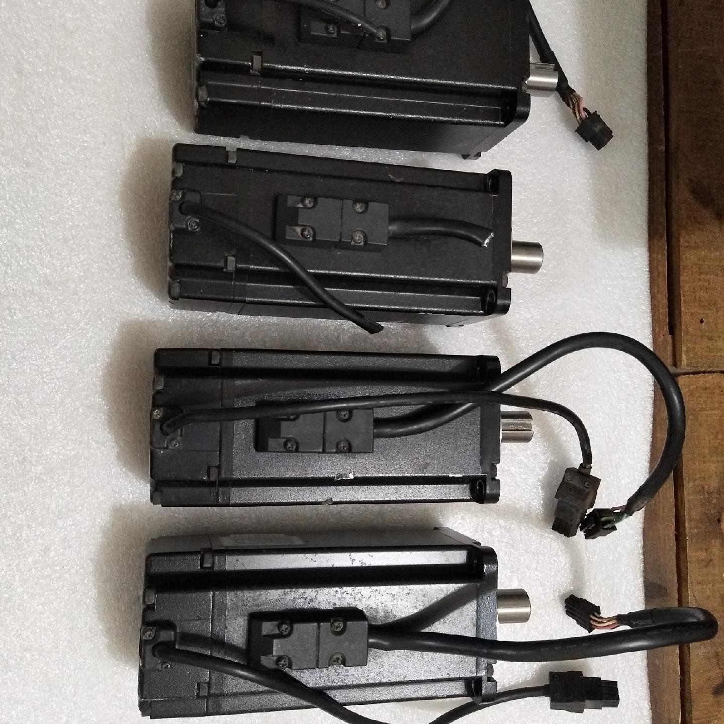 拆机AB系列台达伺服电机带刹车ECMA_C30807FS 0