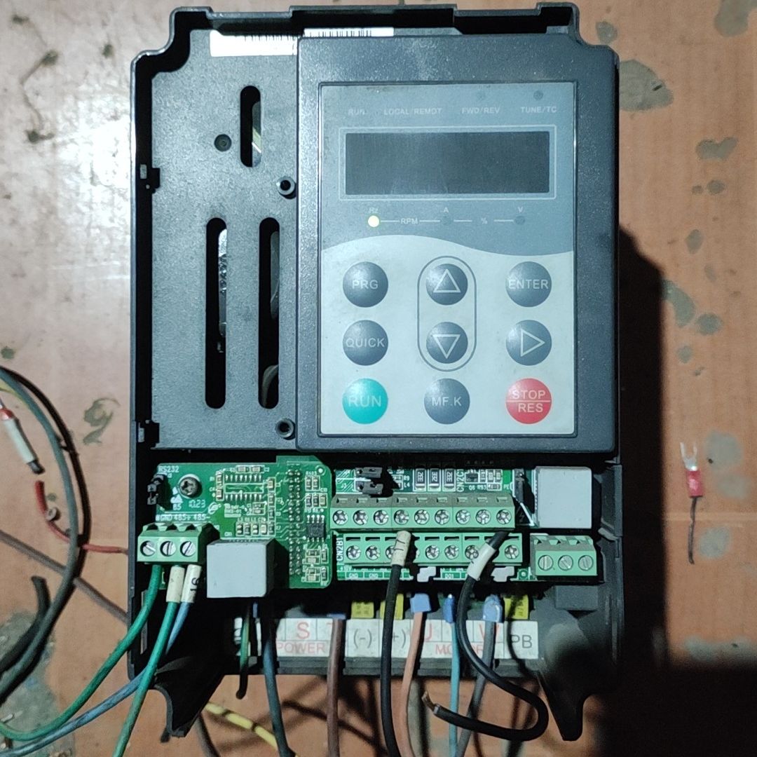 汇川变频器MD320NT1.5GB+ 功率1.5KW 三相3