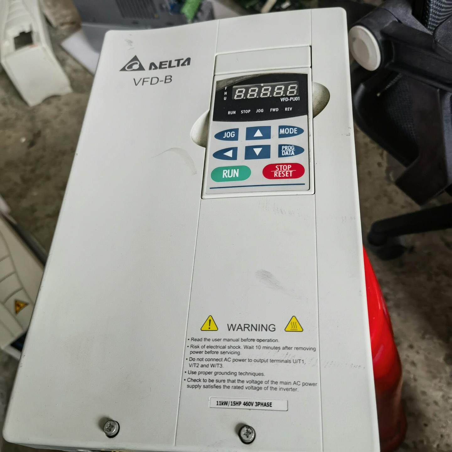 台达11KW变频器VFD110B43A变频器