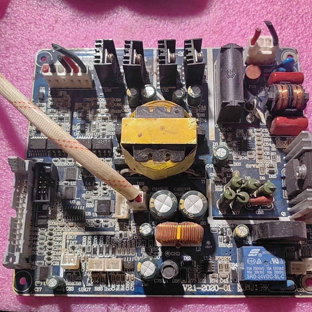 一块电子电路板 具体型号是MX3B-0830KW-0205P