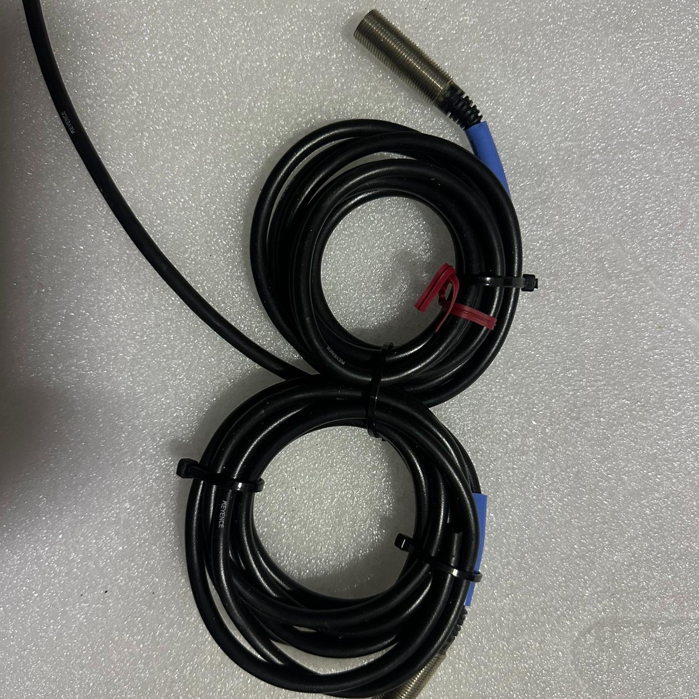 KEYENCE接近开关EV-112M 拆机 实物拍