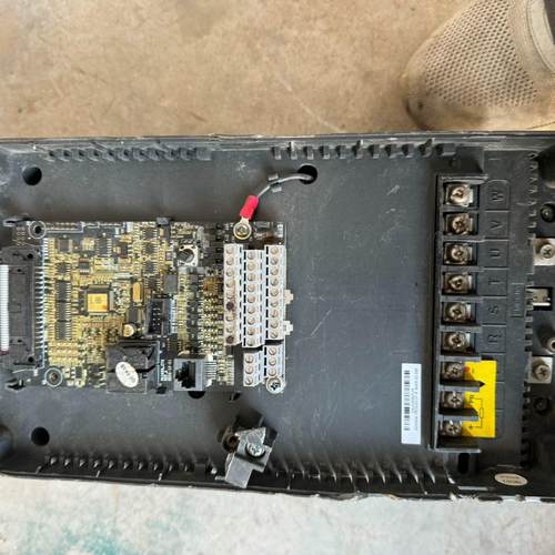 GD200A-7R5G/011P-4英威腾变频器   拆机功