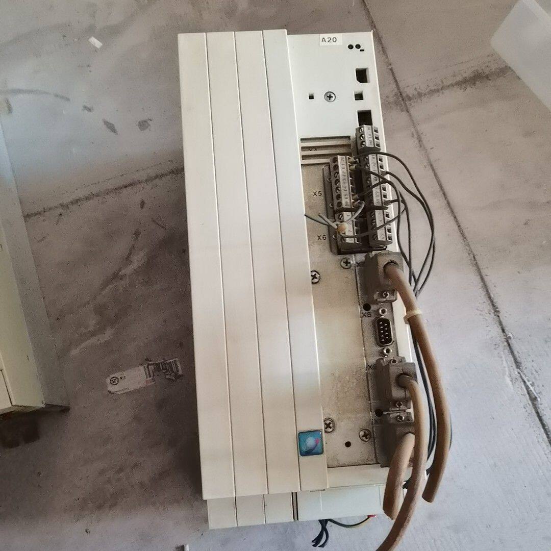 拆机伦茨伺服驱动器 EVS9325-ES  成色如图 功