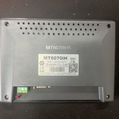 威纶触摸屏MT6070iH 5WV 实物拍摄 功能完好包好。