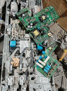 艾默生CT变频器电源板驱动板UT46 IS02.00 700