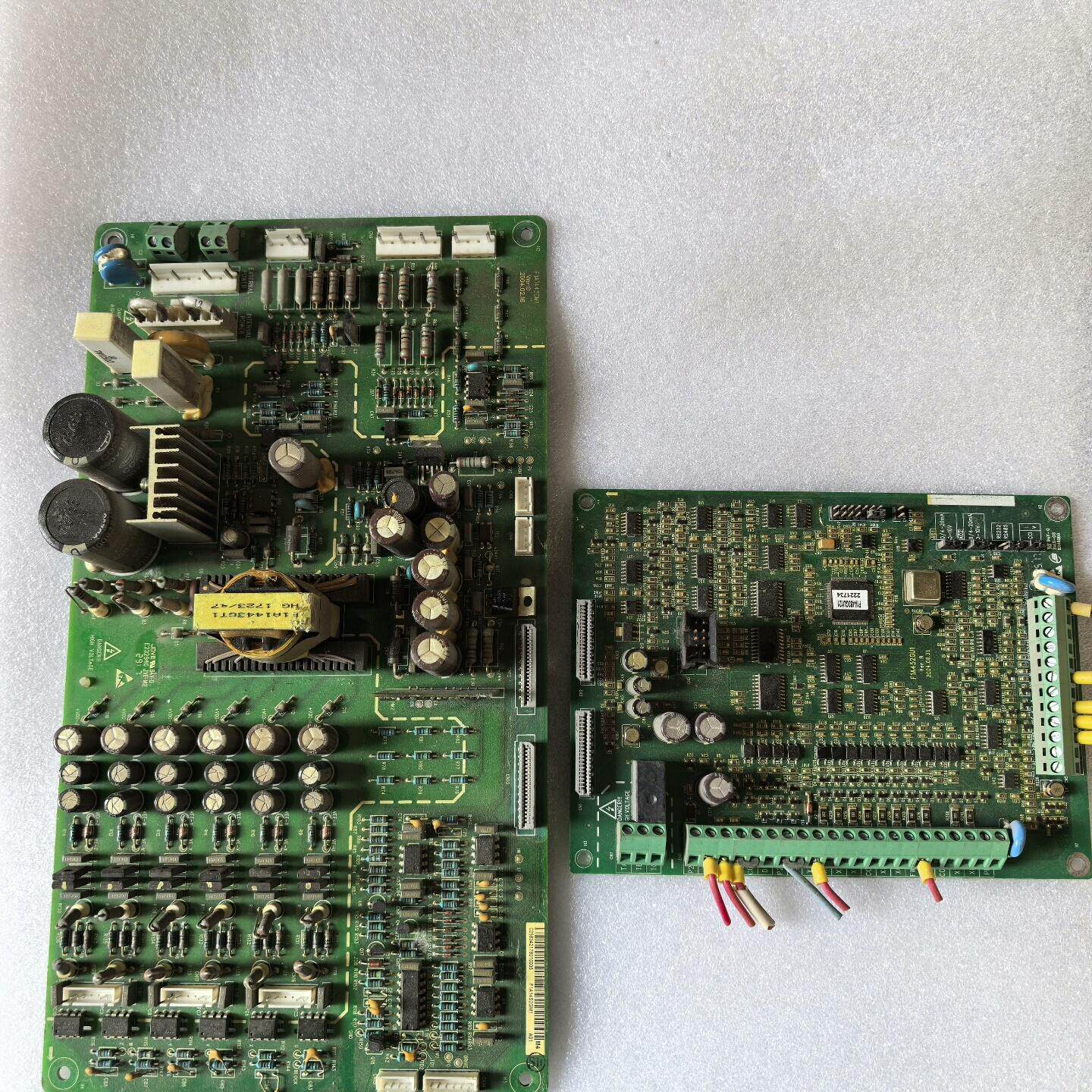 艾默生EV2000变频器驱动板 F1A14S2GM1刚拆机的