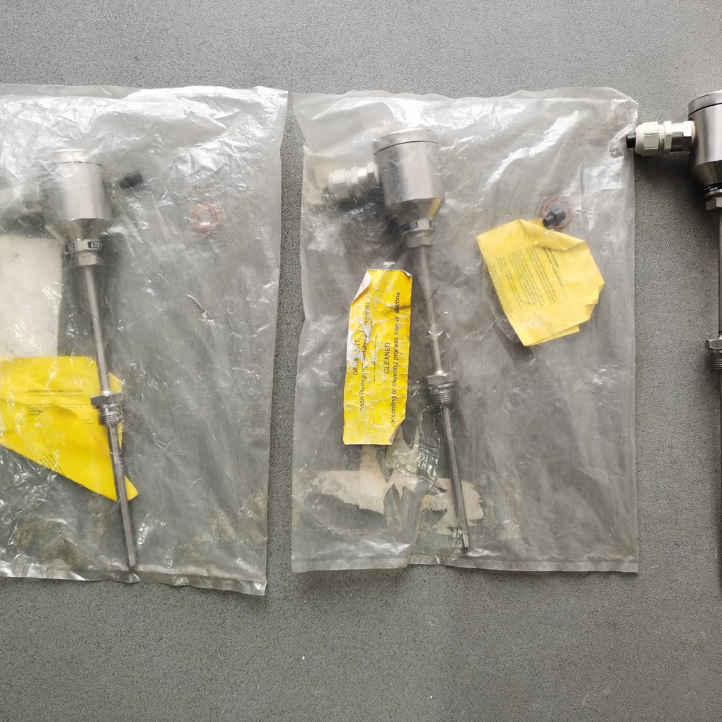 E+H温度传感器TST90-1Y1S31S4NL!(