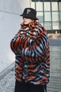 2026新款冬季男士学生仿皮草虎纹潮流棉服外套mj239-p150图片