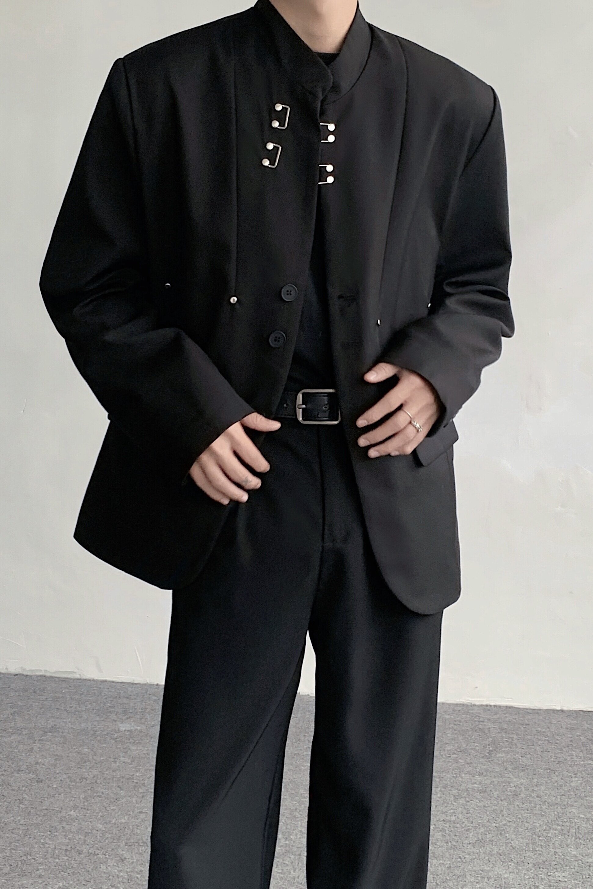 现货26春季新中式男士垫肩中山装卡扣西装上衣男XZ23-P135,男装西服套装,电商B288
