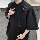 黑色