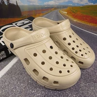 Мужские модные летние тапочки в стиле Crocs, легкие кроссовки для отдыха, босоножки, пляжная обувь, подходят для носки на улице, закрытый носок, мягкая подошва