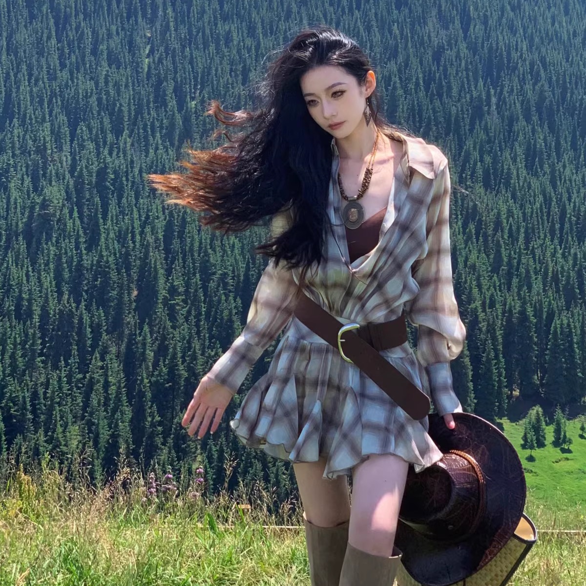 复古格纹连衣裙小众长袖衬衫百褶