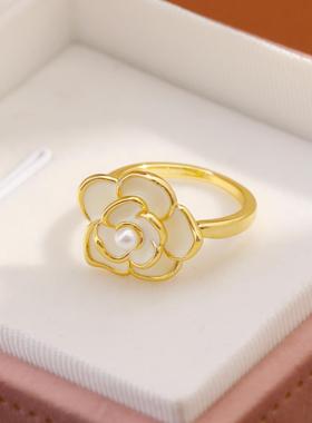 滴釉山茶花戒指女白色2025年新款爆款食指环轻奢小众首饰甜美饰品