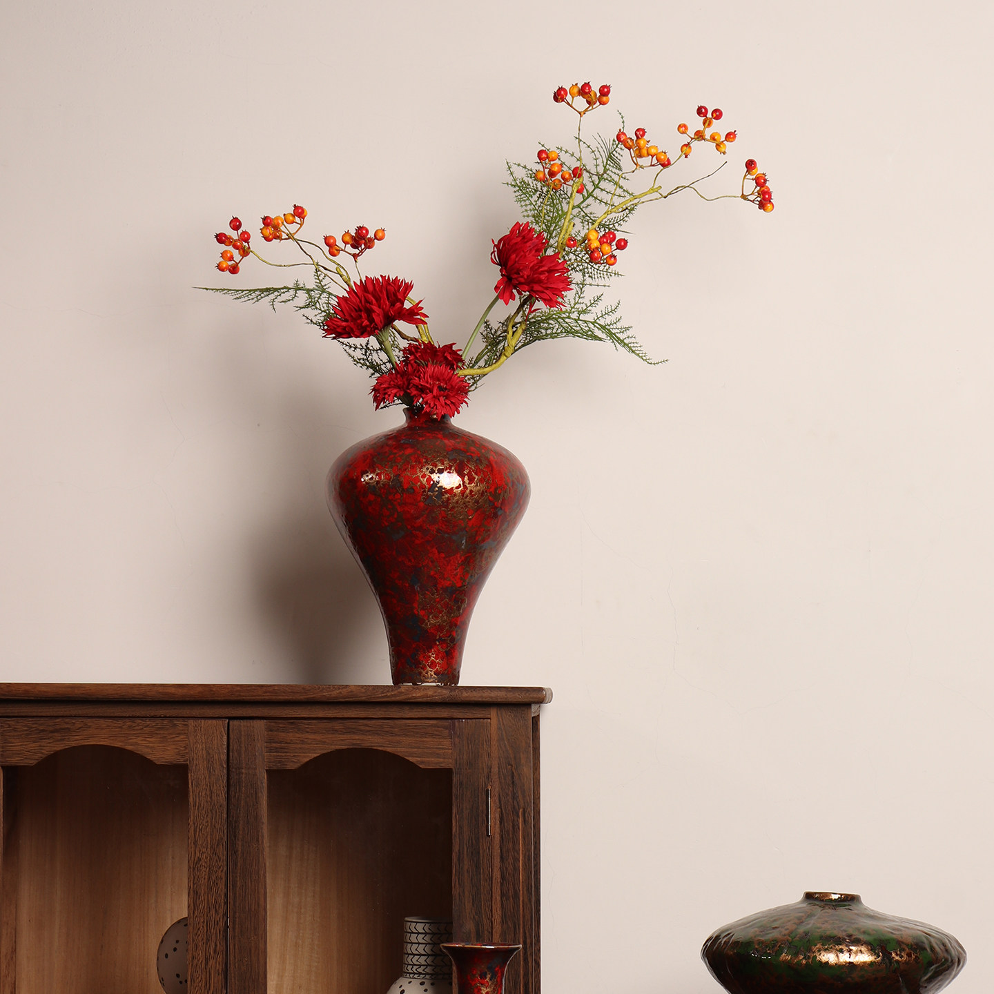 新中式陶瓷花瓶仿大漆插花花器创意红色绿色装饰品摆件艺术感梅瓶