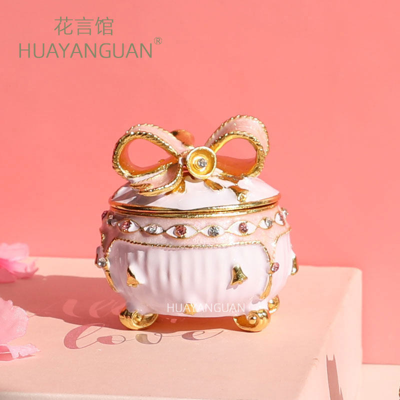 日本首饰盒蝴蝶结铃铛高档摆件欧式饰品求婚戒指水晶收纳盒礼物