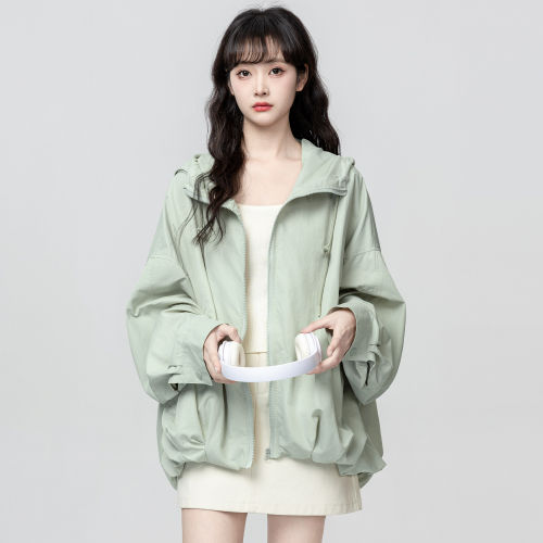 绿色连帽防晒外套女薄款
