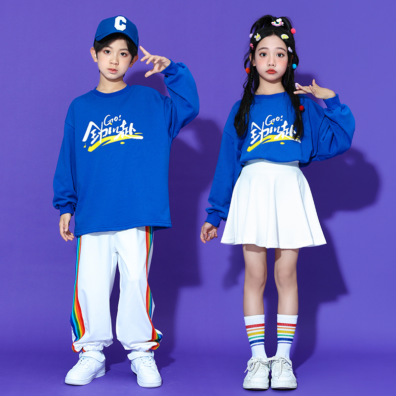 小学生运动会开幕式服装幼儿