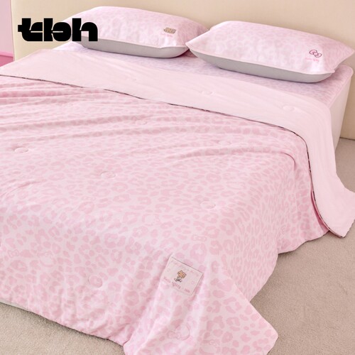 tbh野兽派HelloKitty空调被