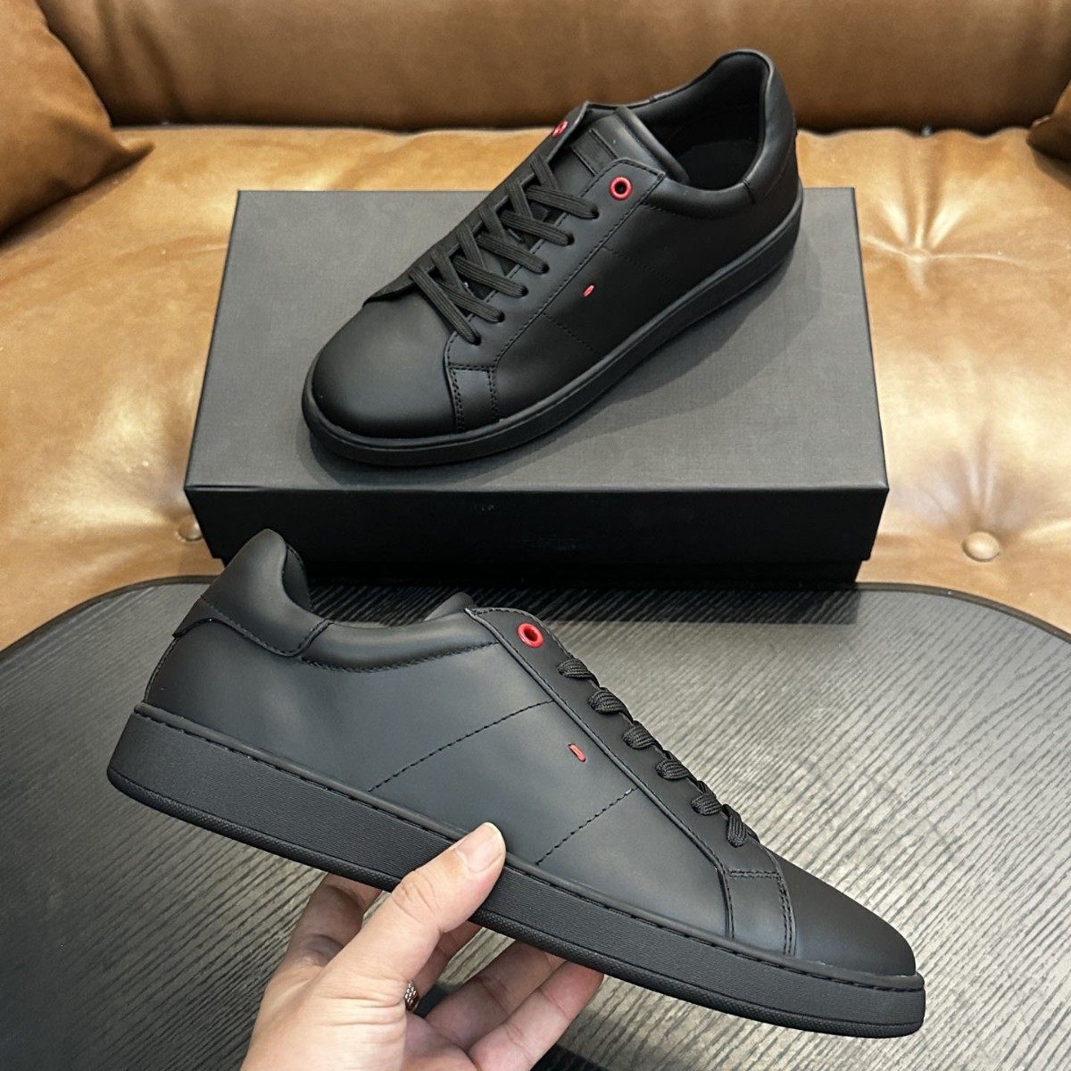 Kiton酷奇休欧洲站男鞋乐福鞋一脚蹬潮牌懒人鞋单鞋透气牛皮小白