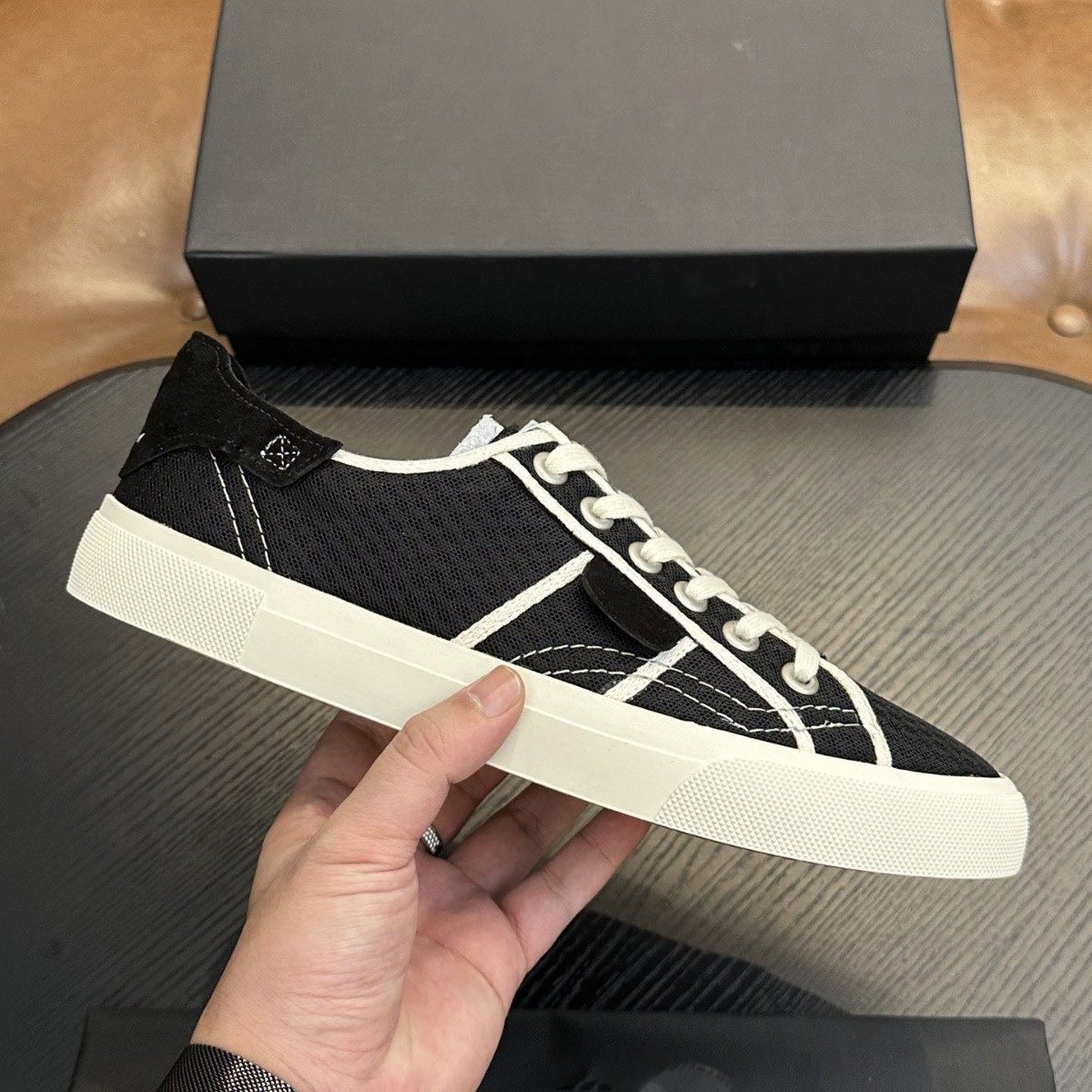 Kiton跨境2025年男士新款休闲系带板鞋帆布鞋时尚百搭透气运动鞋