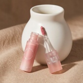 罗小曼奶霜唇釉裸色系低饱和口红哑光丝绒显白唇霜化妆品唇泥春夏