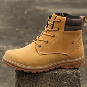 外贸磨砂牛皮大黄靴子中帮男士 休闲防水马丁靴女士冬季 保暖棉靴