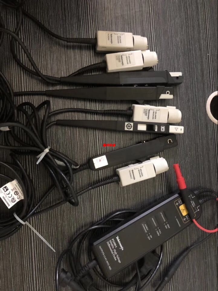 九成新Tektronix泰克TCPA300+TCP305电流放大器CPA300+TCP305