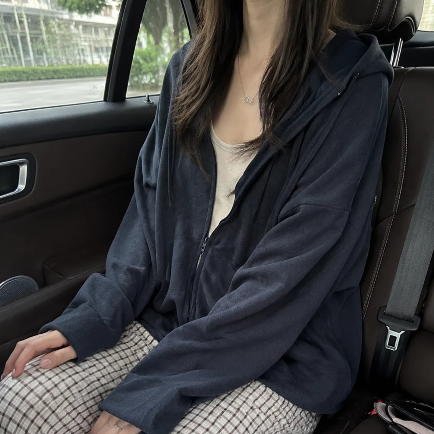 慵懒松弛感卫衣女2026新款宽松