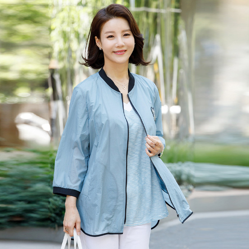 韩国妈妈装中老年人5060岁时尚大码夹克防嗮拉链九分袖女上衣外套