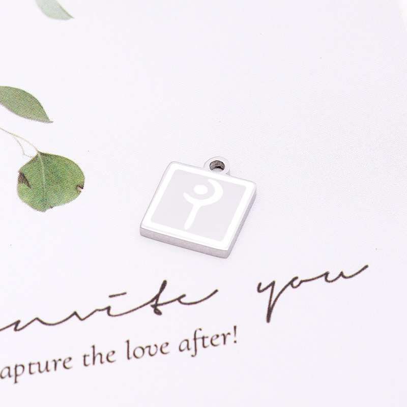 定制狒狒人职业吊坠钛钢