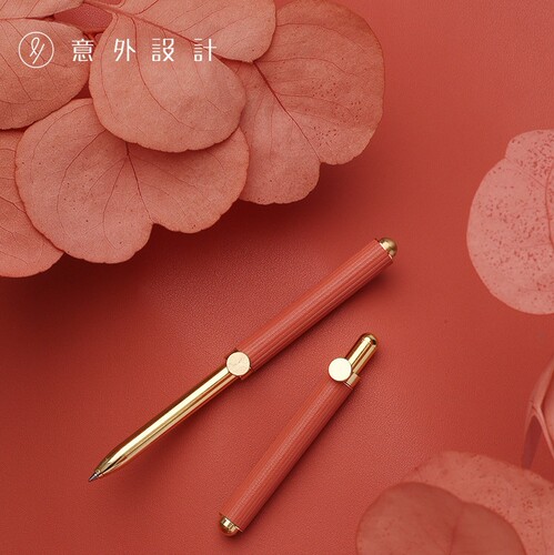 意外设计牛皮实木小写签字笔