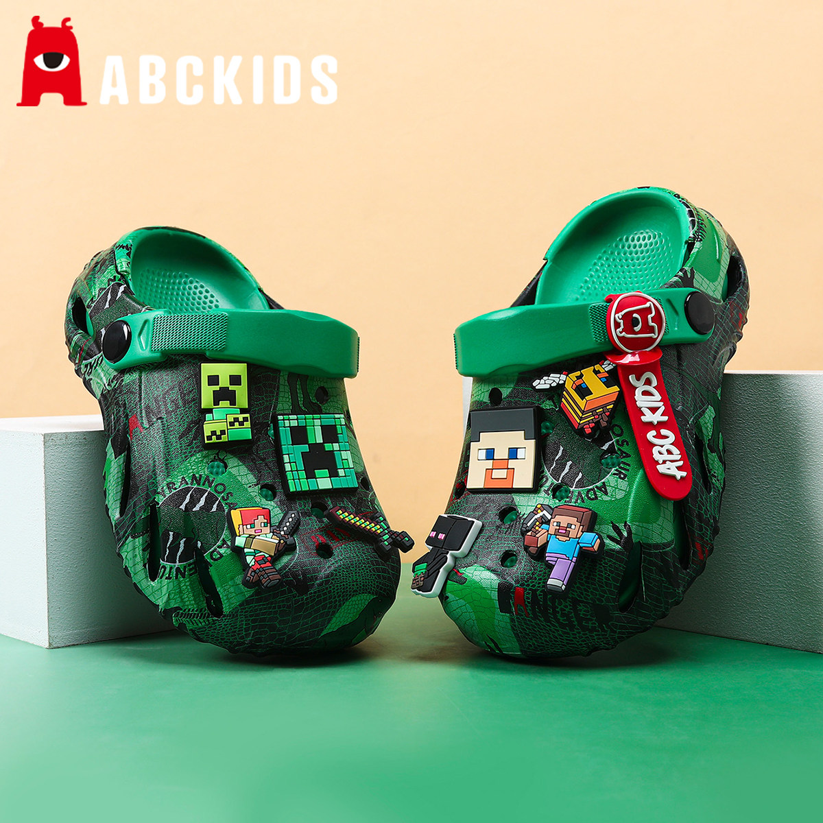 我的世界洞洞鞋儿童拖鞋夏季男童夏季防滑新款沙滩鞋凉鞋外穿大童