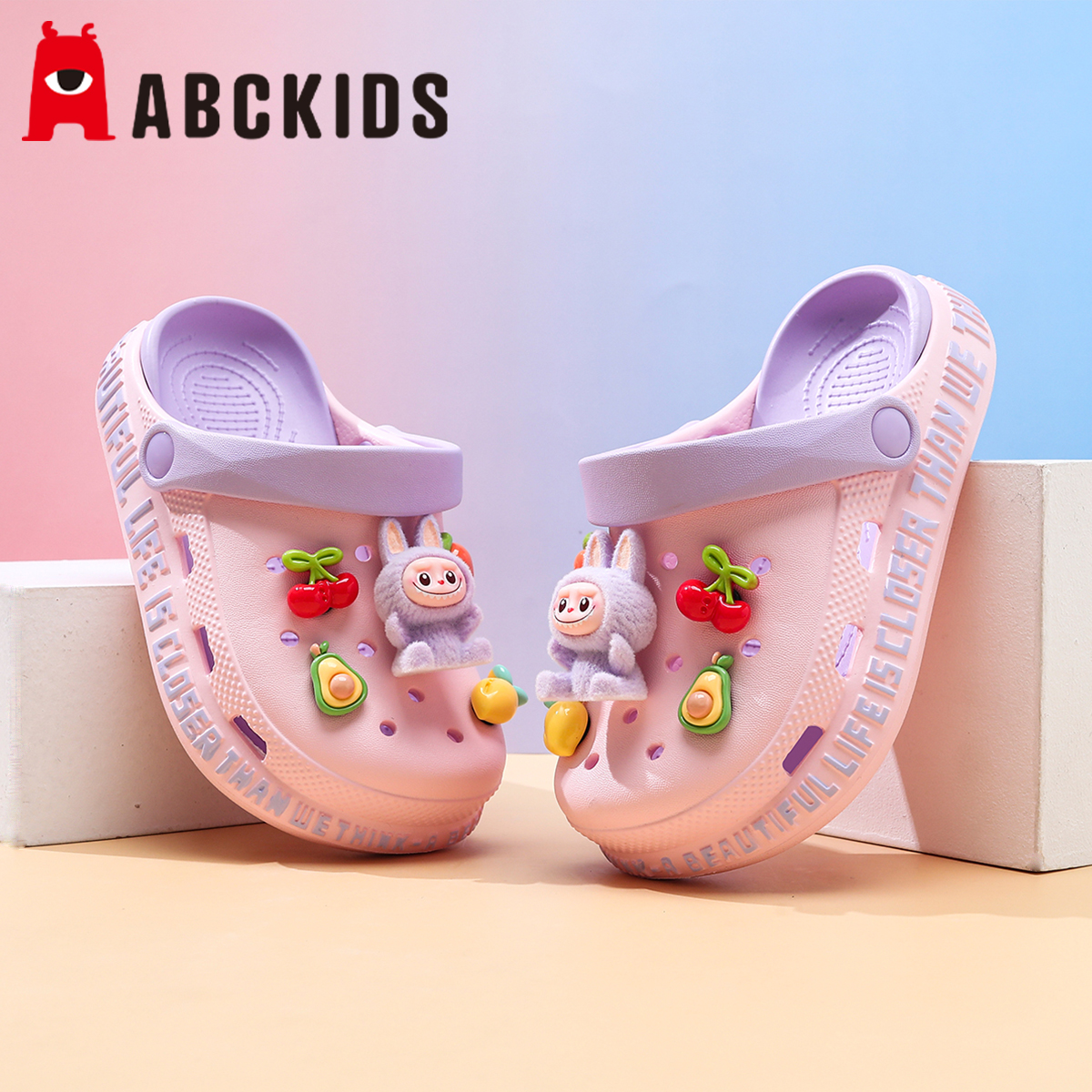Abckids轻便拉布布儿童洞洞鞋