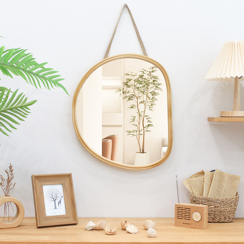 北欧简约现代实木梳妆镜高清镜子