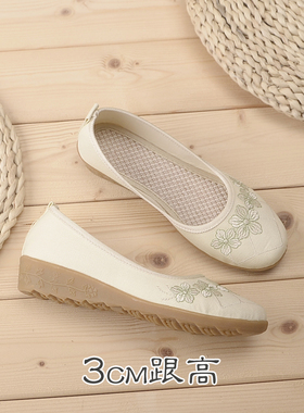 2025春季新款老北京布鞋女款复古刺绣花鞋3CM坡跟国风民族风单鞋