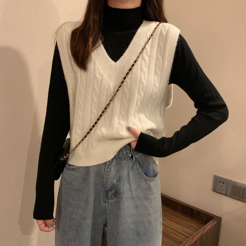复古港味V领麻花针织衫马甲 2025女装秋季新款宽松外穿薄款毛衣女
