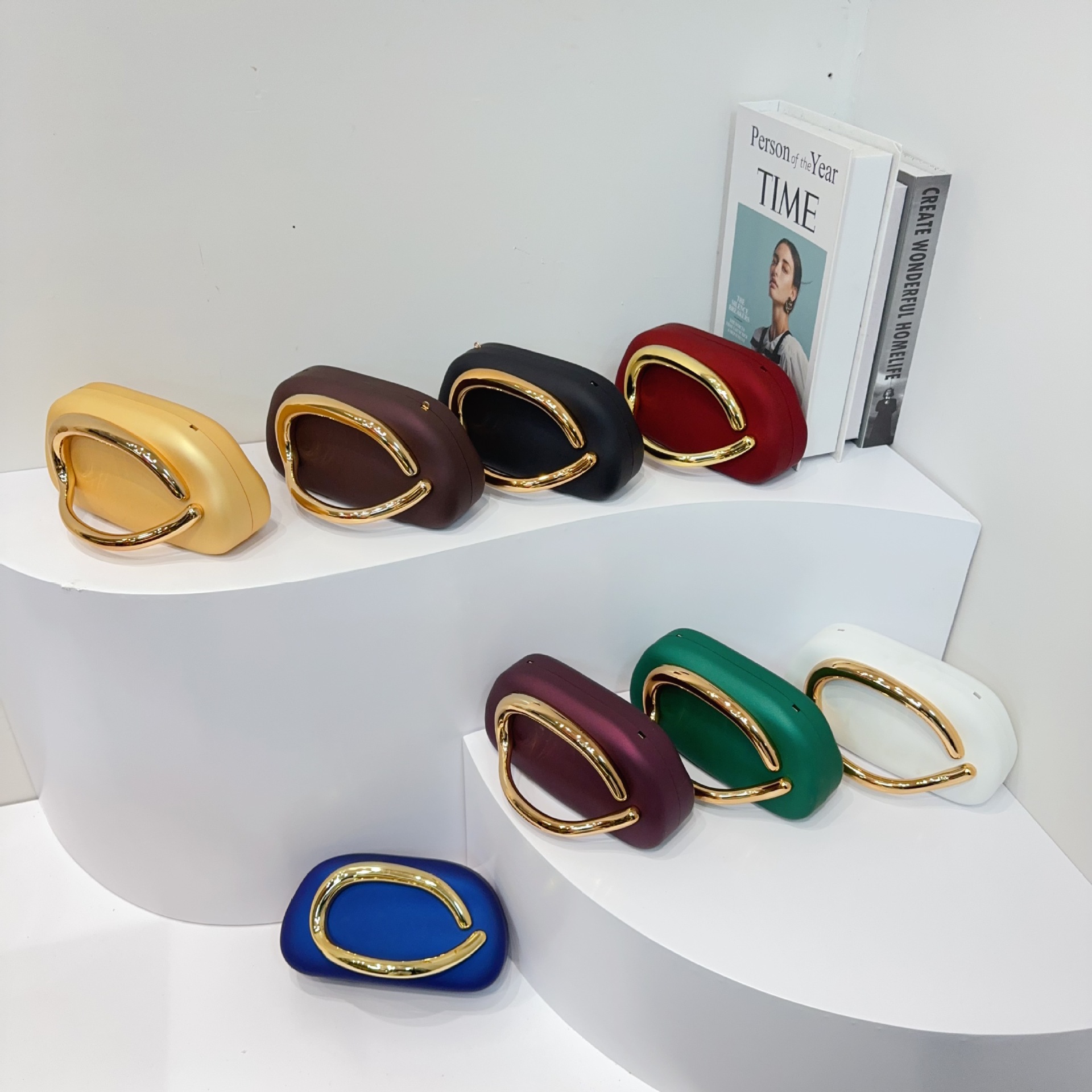 欧美跨境潮流经典圆盒手拿包