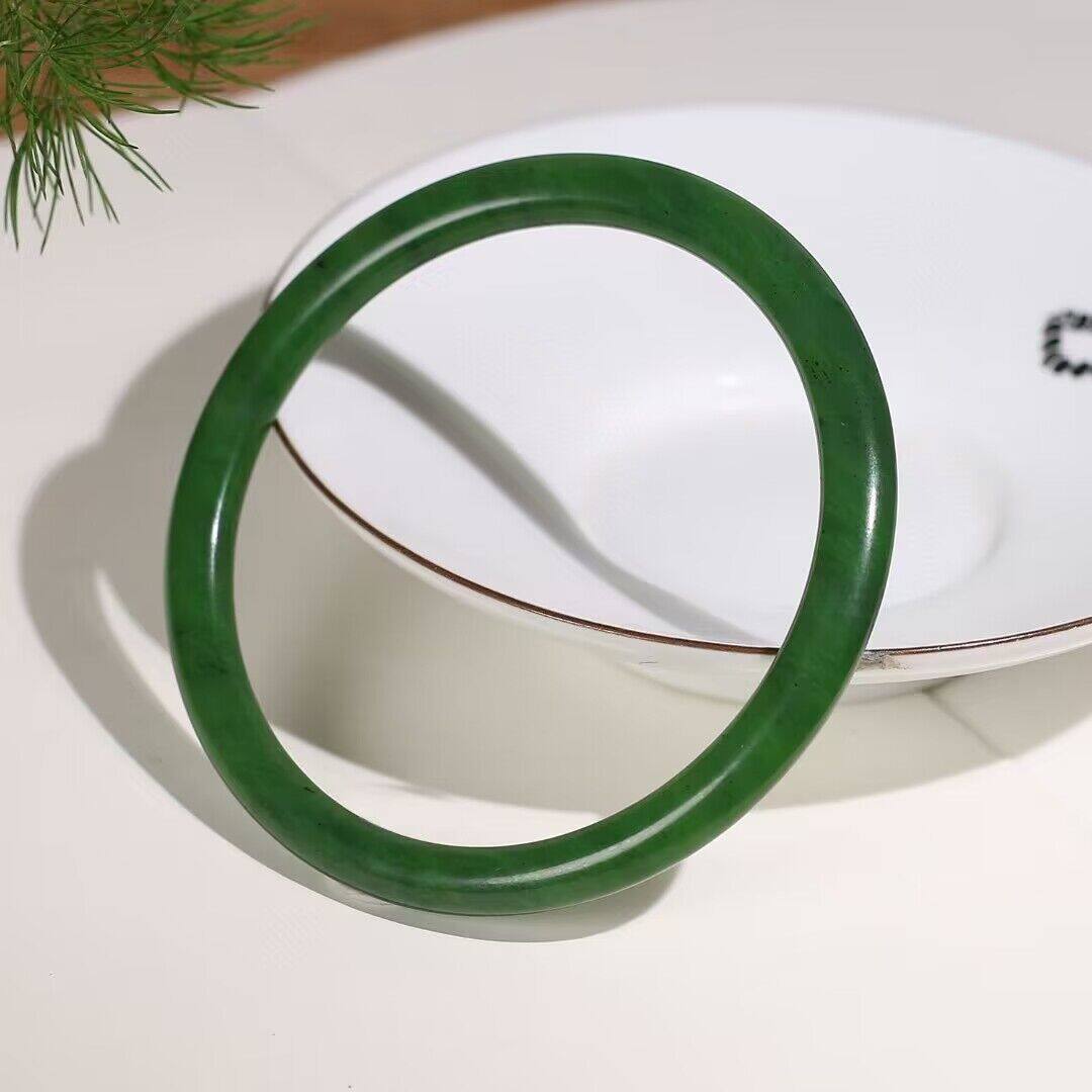 和田玉碧玉镯子菠菜绿极细圆条玉石手镯叮当玉镯少女款时尚百搭