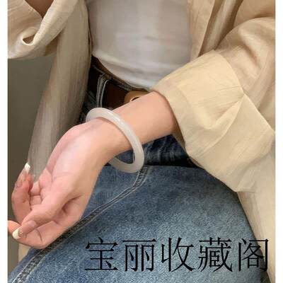 天山翠手镯女款新疆冰种飘花圆条玉镯子闺蜜美人条气质百搭送礼品