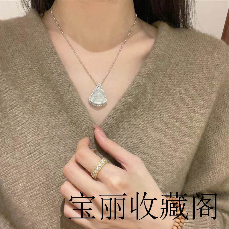 缅甸老坑冰种翡翠色佛公吊坠白冰锁骨链镶嵌荔枝冻弥弥勒佛玉坠子