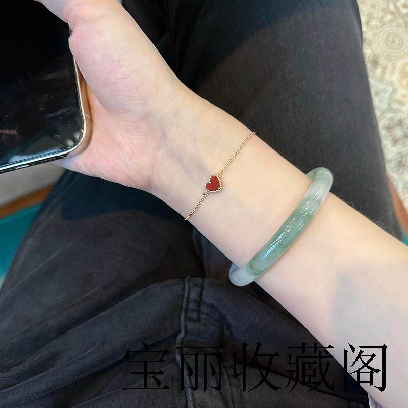 保真纯天然新疆天山翠色手镯女冰种飘花正圈玉镯美人镯非翡翠正品