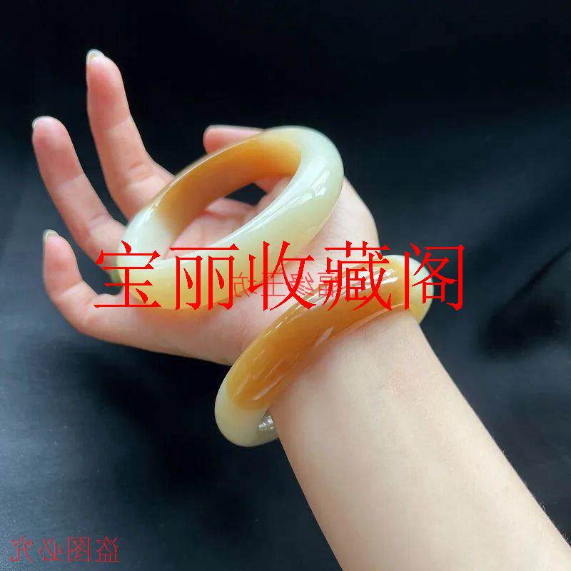 新疆且和田玉末山料金山矿红焦糖藕粉玉饰处理送礼蜜色黄龙玉手镯