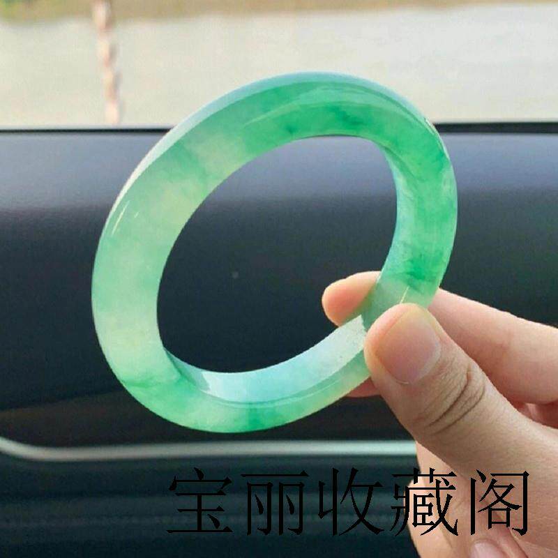 翠东方海外购翡翠色手镯高端玉石冰种蓝晴水飘花扁圆条贵妃玉镯子