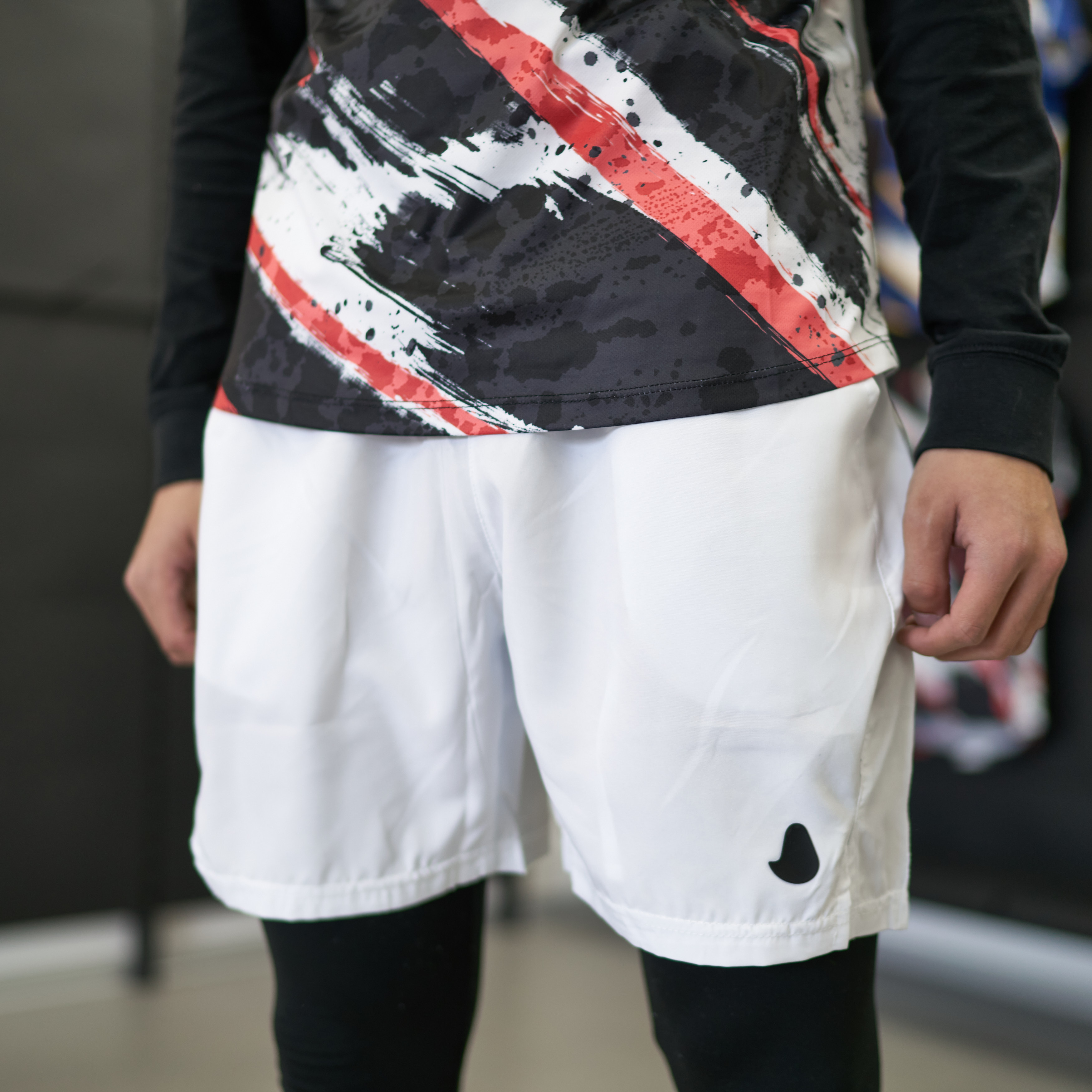 【RacketBrothers球拍兄弟】网球速干黑/白纯色速干运动8英寸短裤