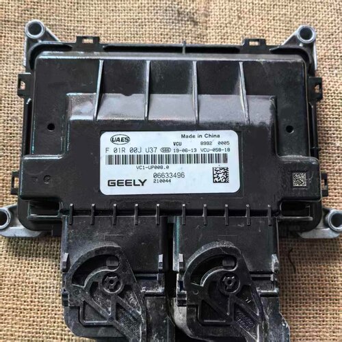 适配于吉利电车新能源VCU电脑板电路板F01R00JU37 6633496 UP008