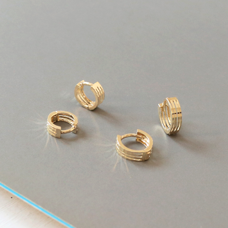 大气简约正品10k镂空条纹金耳环