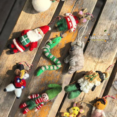 汤姆尼泊尔喵 手工羊毛毡挂饰 雪人小羊肖恩时尚包包挂件钥匙扣