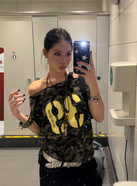 F383 2025美式复古迷彩斜肩设计感短袖辣妹T恤宽松百搭显瘦女ins